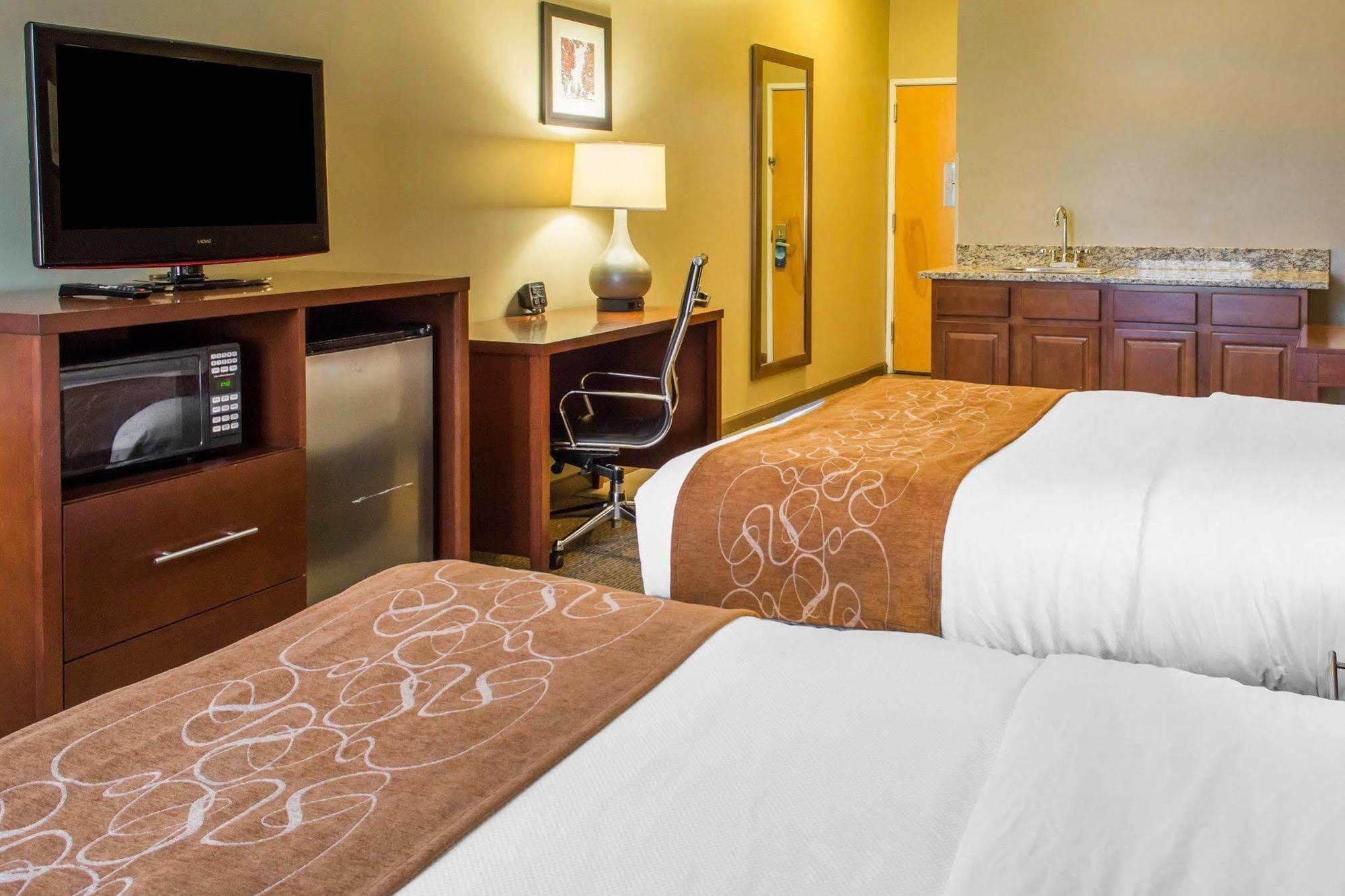 Quality Suites Waldorf Exteriér fotografie